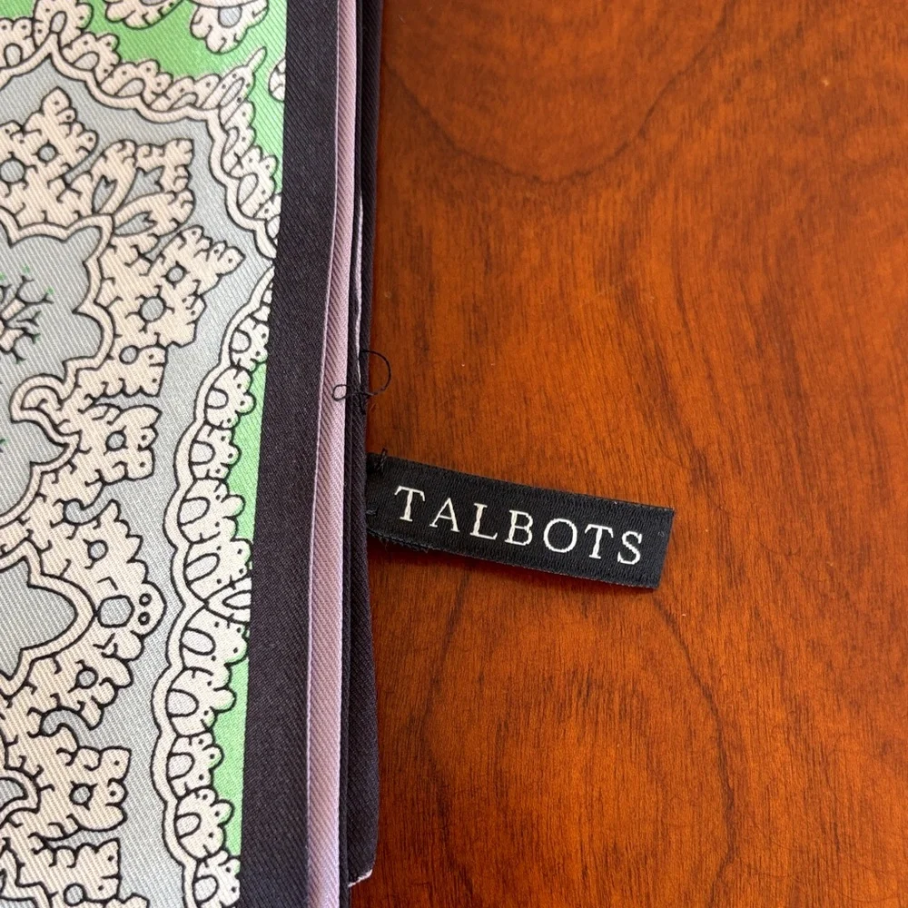 Talbots Cream‎ and Green Paisley Floral Sash, Skinny, Silk Scarf. Like NEW